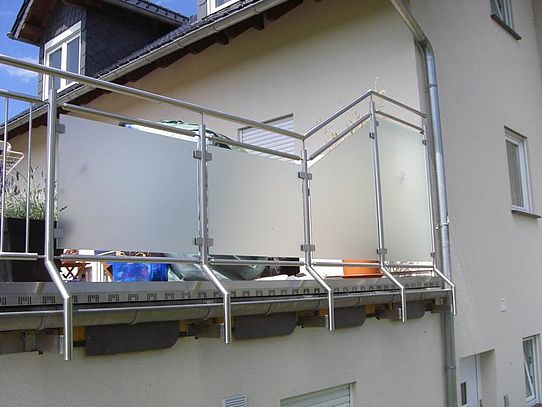 Glas Geländer